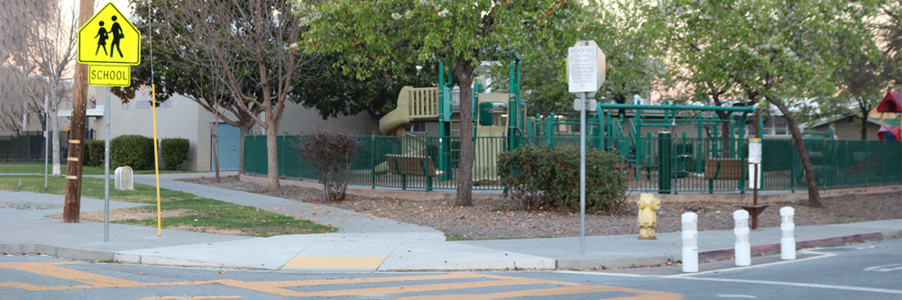 school zone and cross walks near Belle Haven Elementary