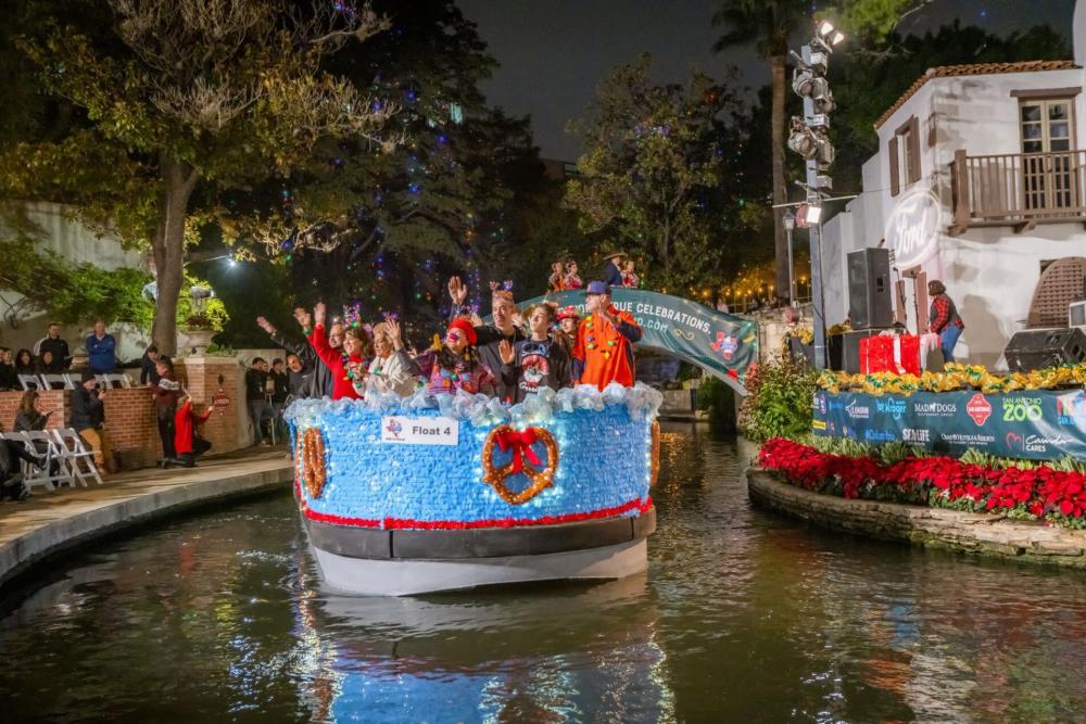 Ford Holiday River Parade