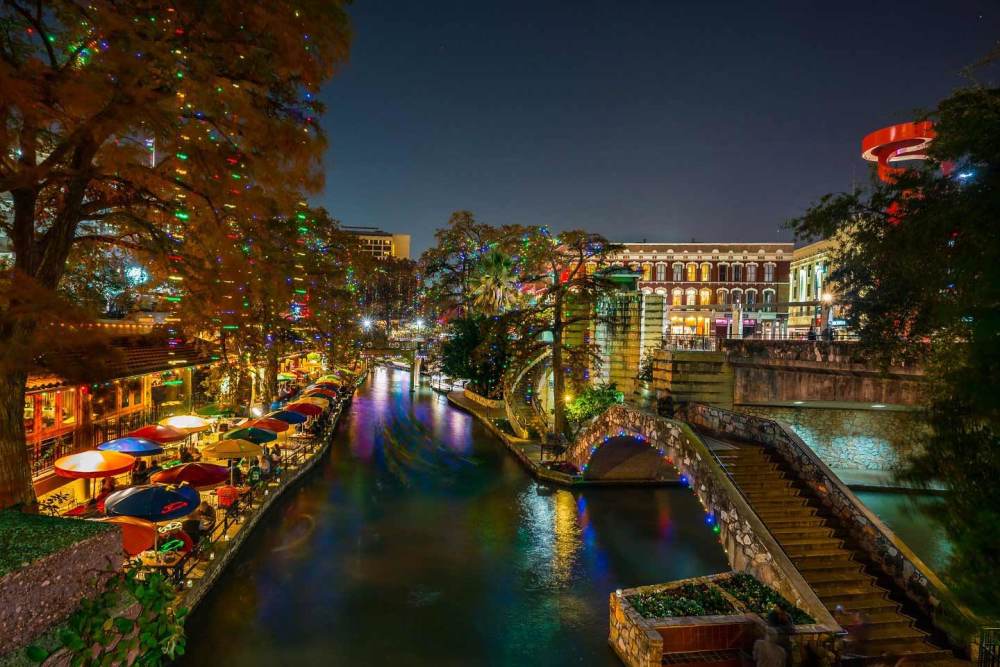 Holiday Lights on the River Walk