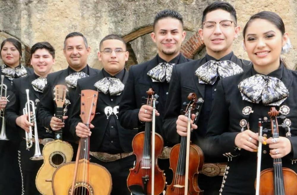 Diez y Seis Mariachi Festival